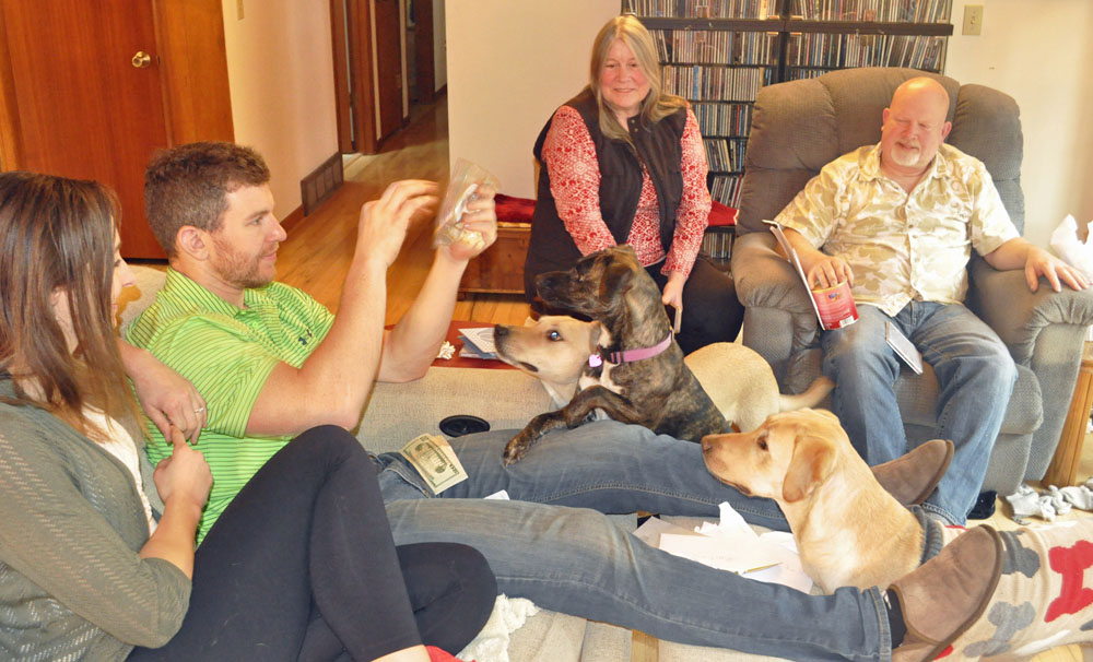 ThreeDoggosThreeFolks